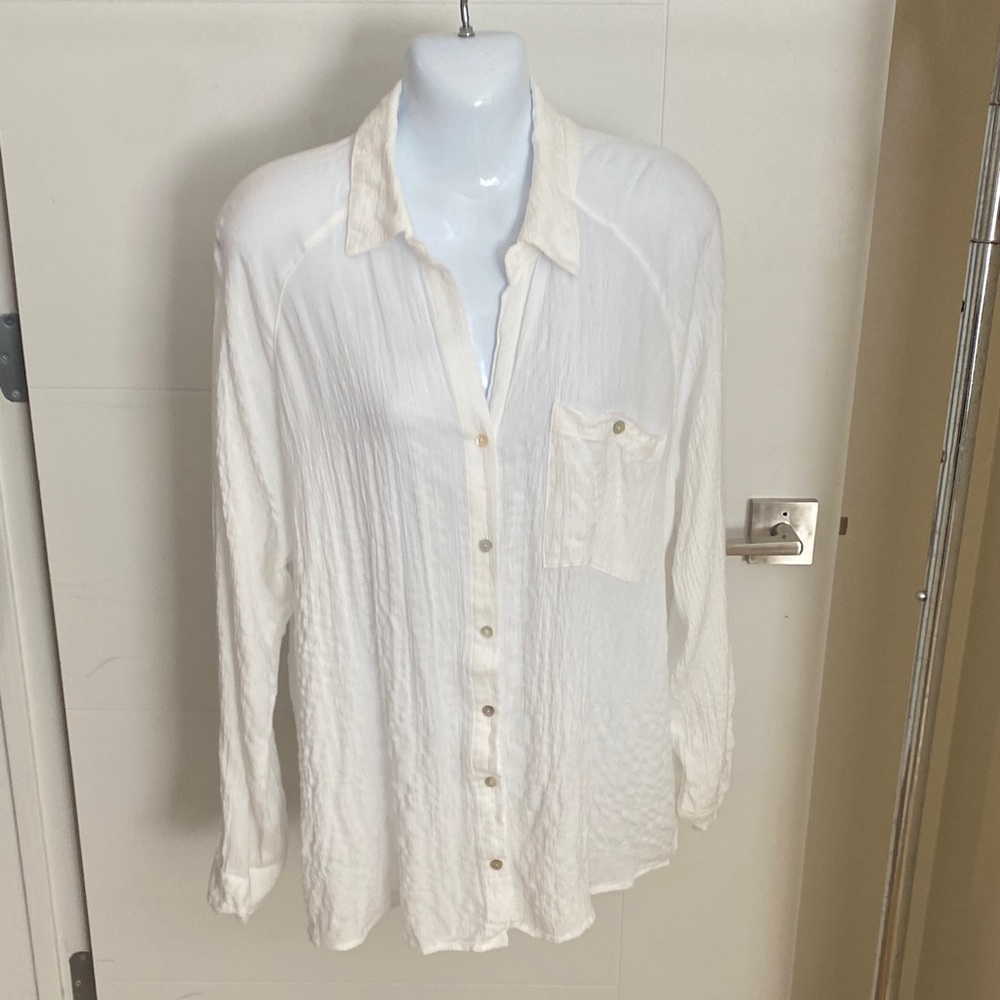 Jane and Delancey White Button-Up Blouse